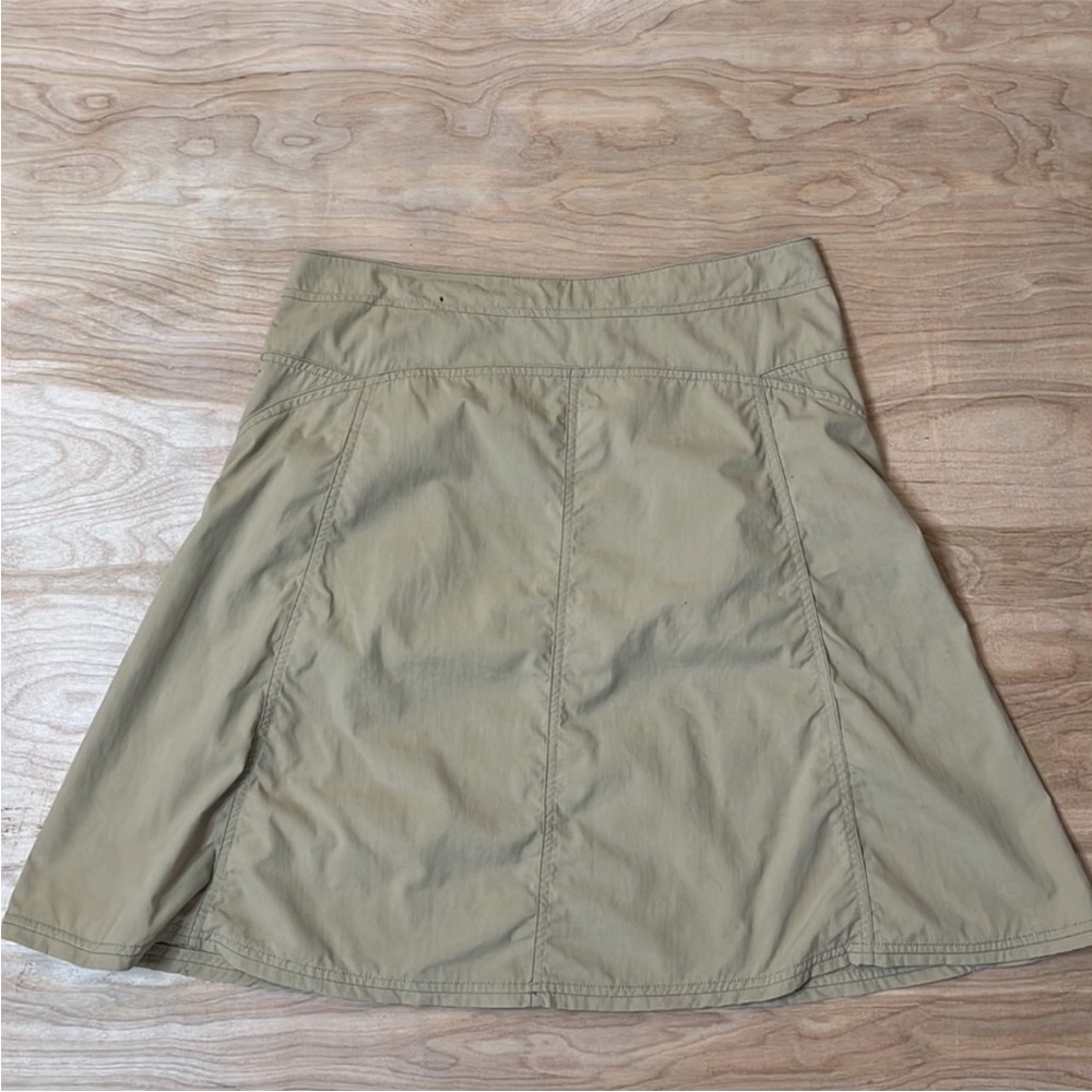 Mountain Hardwear Khaki Cargo A-Line Skirt - Picture 4 of 6